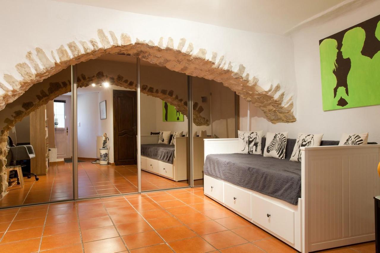 Urbain Les Jardins De La Meyne Holiday home *