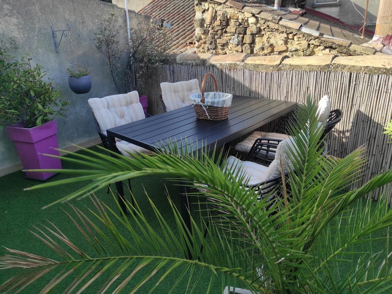 Urbain Les Jardins De La Meyne Holiday home